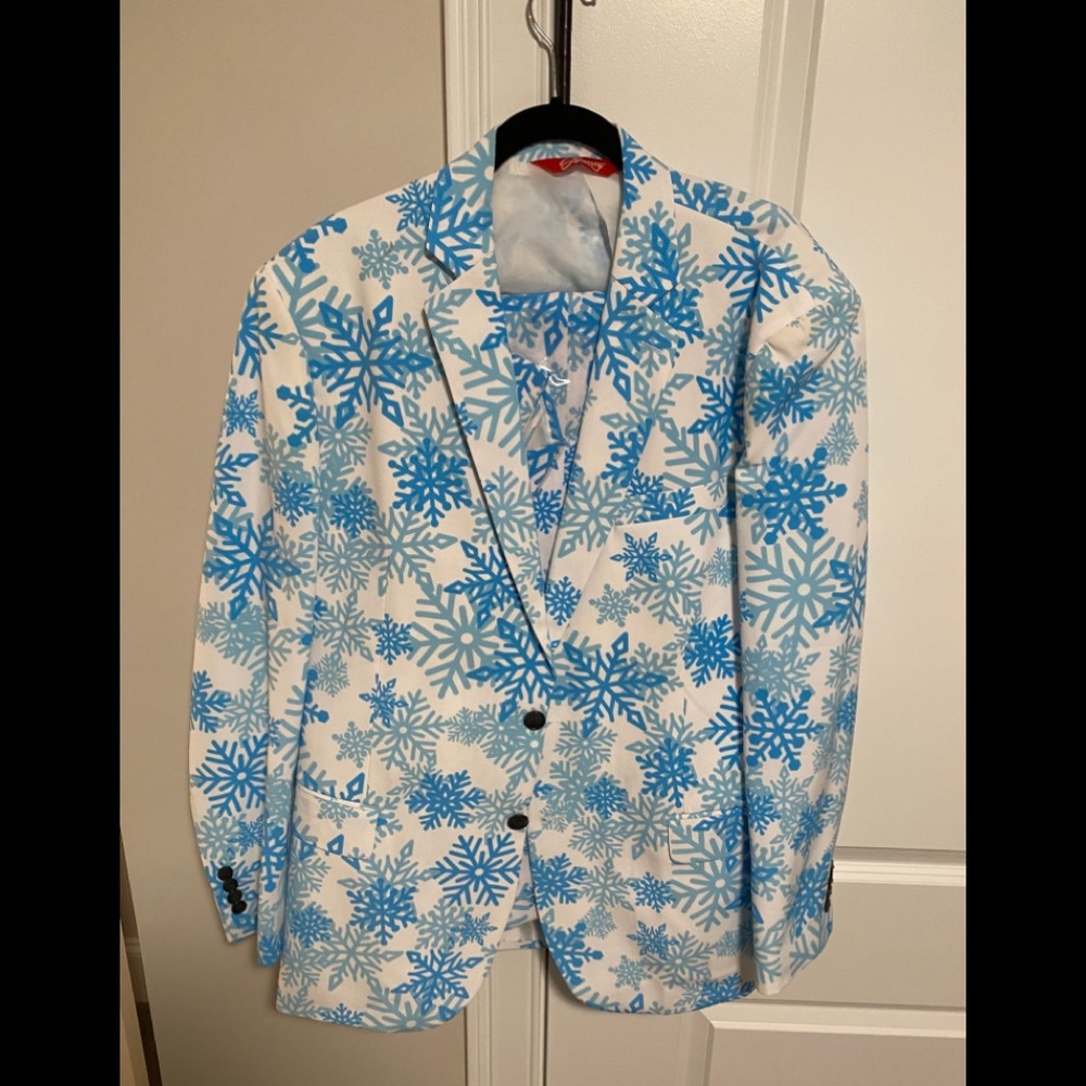 Shinesty party suit